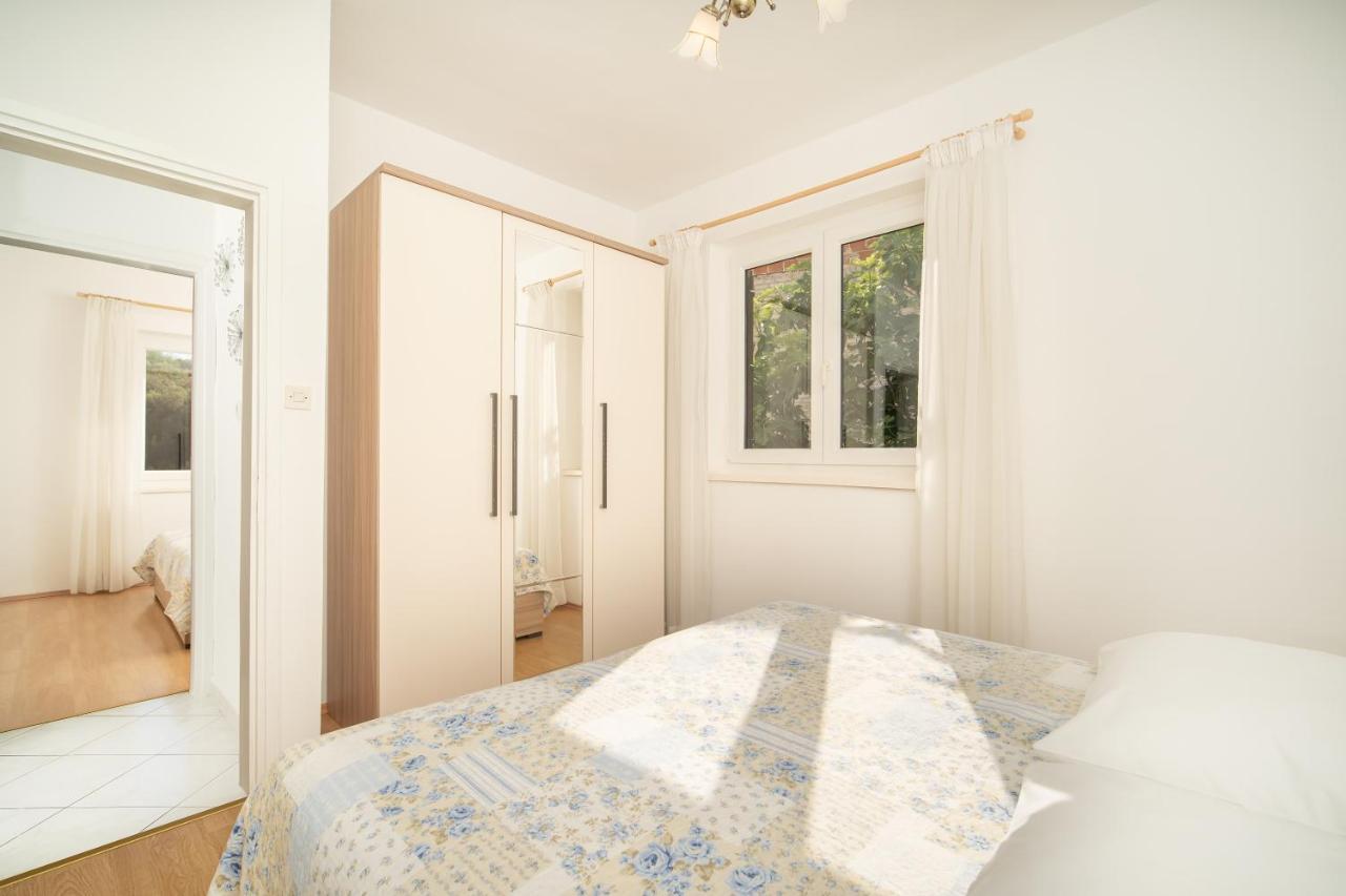 Apartmani Zlata Rabac Esterno foto